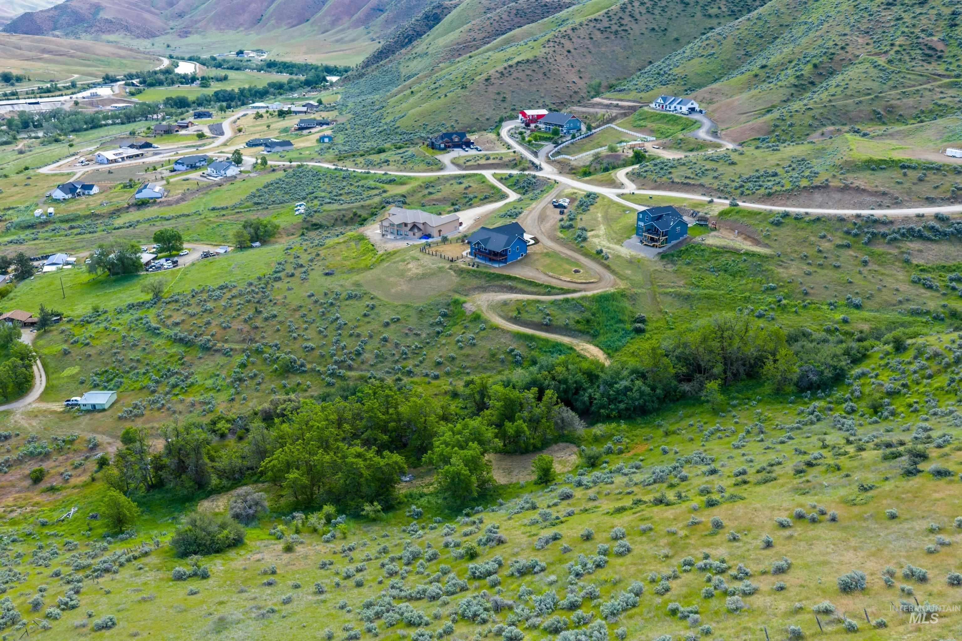 42 Shoemaker Lane, Horseshoe Bend, Idaho 83629, 3 Bedrooms, 2.5 Bathrooms, Residential For Sale, Price $1,250,000,MLS 98987089