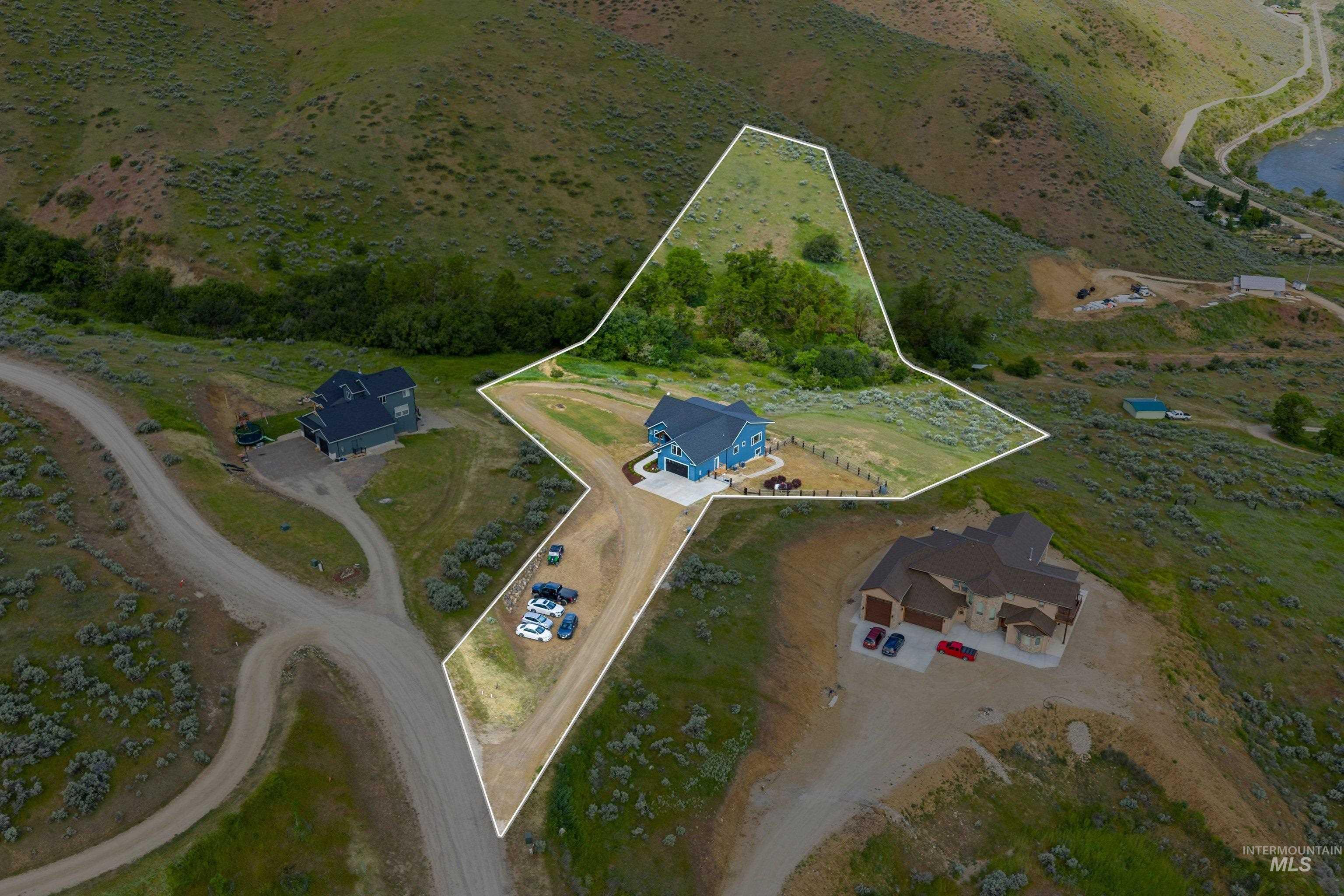 42 Shoemaker Lane, Horseshoe Bend, Idaho 83629, 3 Bedrooms, 2.5 Bathrooms, Residential For Sale, Price $1,250,000,MLS 98987089