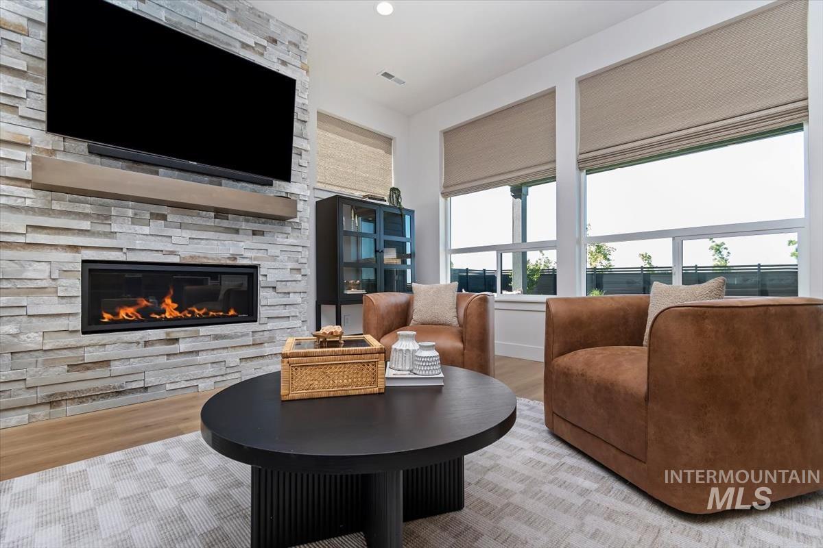 7649 W Whisper Ridge Dr, Meridian, Idaho 83646, 5 Bedrooms, 3 Bathrooms, Residential For Sale, Price $799,000,MLS 98987090