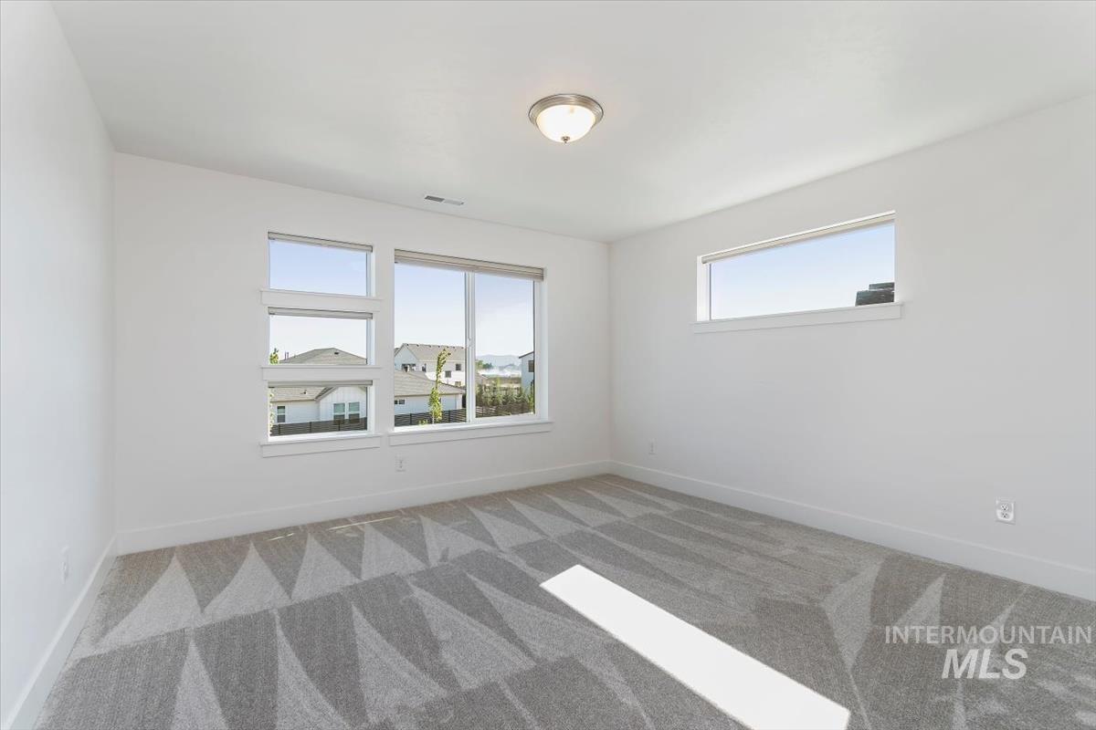 7649 W Whisper Ridge Dr, Meridian, Idaho 83646, 5 Bedrooms, 3 Bathrooms, Residential For Sale, Price $799,000,MLS 98987090