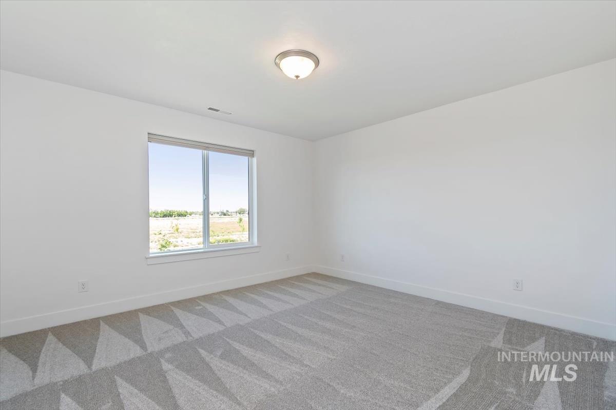 7649 W Whisper Ridge Dr, Meridian, Idaho 83646, 5 Bedrooms, 3 Bathrooms, Residential For Sale, Price $799,000,MLS 98987090