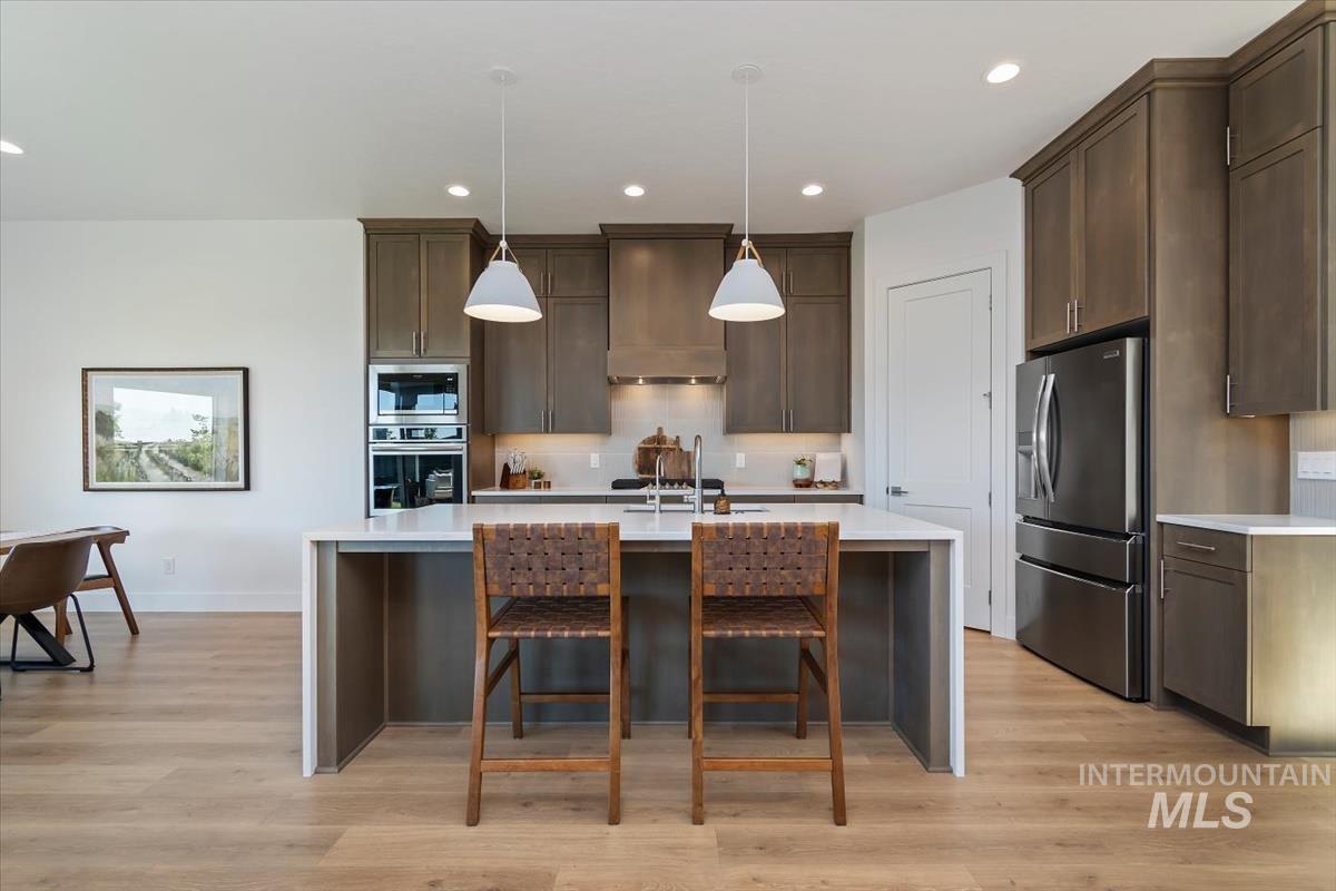 7649 W Whisper Ridge Dr, Meridian, Idaho 83646, 5 Bedrooms, 3 Bathrooms, Residential For Sale, Price $799,000,MLS 98987090