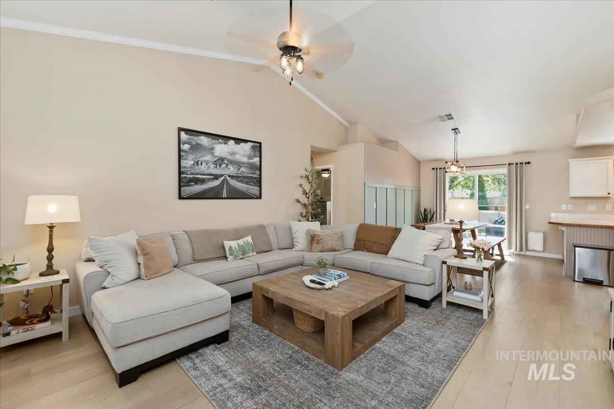 12927 W Broadleaf St, Boise, Idaho 83713, 3 Bedrooms, 2 Bathrooms, Residential For Sale, Price $450,000, 98987091