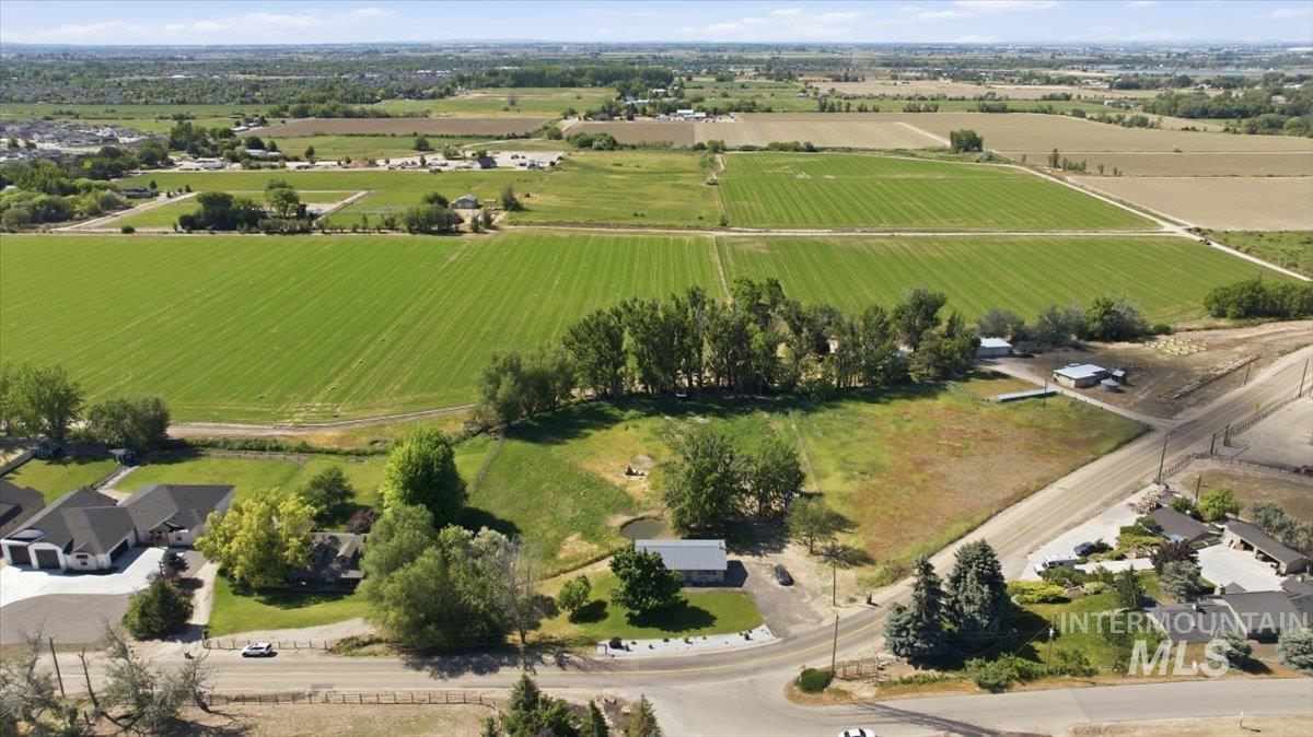 6323 Foothill Rd, Star, Idaho 83669-5001, 4 Bedrooms, 3 Bathrooms, Residential For Sale, Price $940,000, 98987092