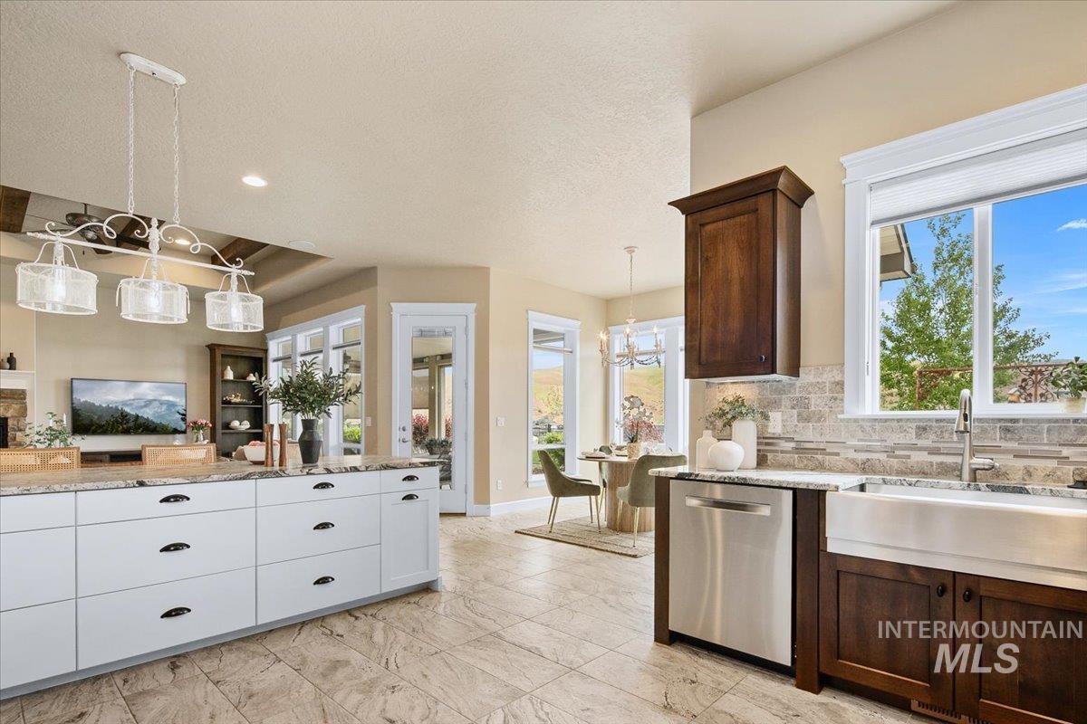 5030 W Parkridge Drive, Boise, Idaho 83714, 3 Bedrooms, 2.5 Bathrooms, Residential For Sale, Price $1,050,000, 98987093