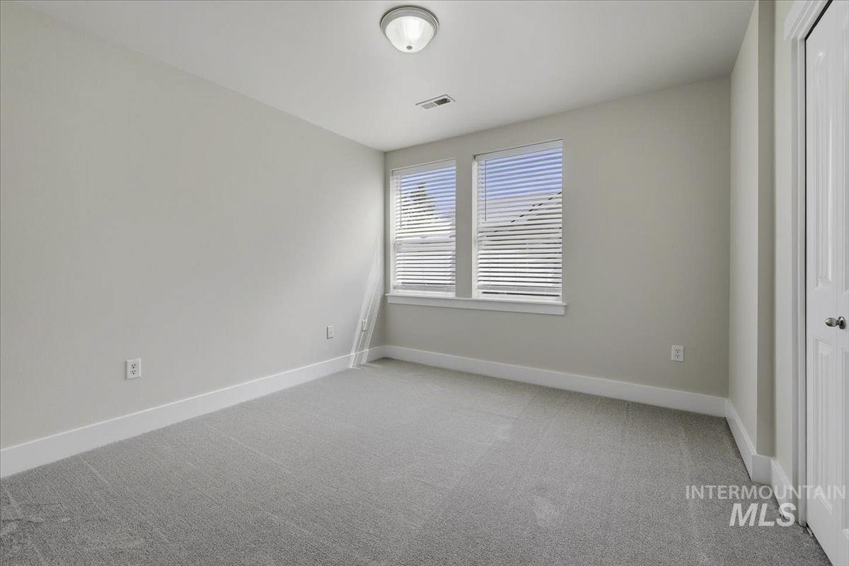 9965 Rosecroft Ct., Boise, Idaho 83704, 2 Bedrooms, 2.5 Bathrooms, Residential For Sale, Price $299,900, 98987094