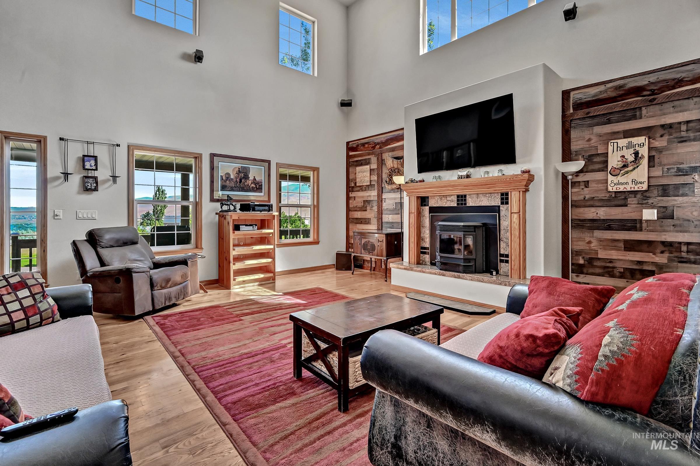 7213 E Columbia, Boise, Idaho 83716, 4 Bedrooms, 3 Bathrooms, Residential For Sale, Price $1,700,000,MLS 98987095