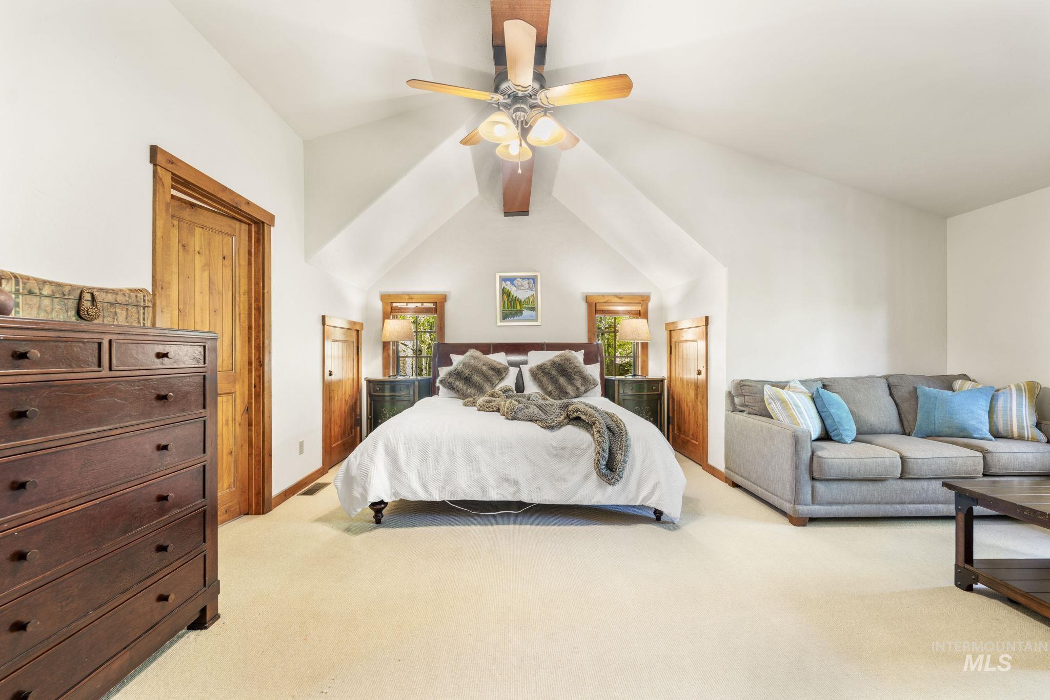 340 Discovery, Donnelly, Idaho 83615, 3 Bedrooms, 2 Bathrooms, Residential For Sale, Price $1,790,000, 98987096