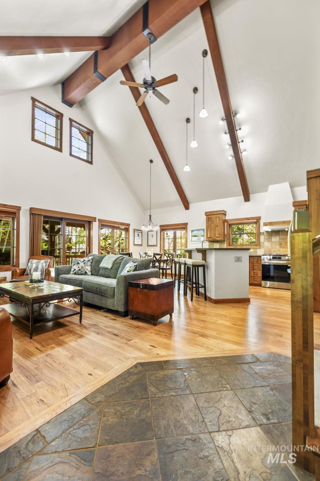 340 Discovery, Donnelly, Idaho 83615, 3 Bedrooms, 2 Bathrooms, Residential For Sale, Price $1,790,000, 98987096