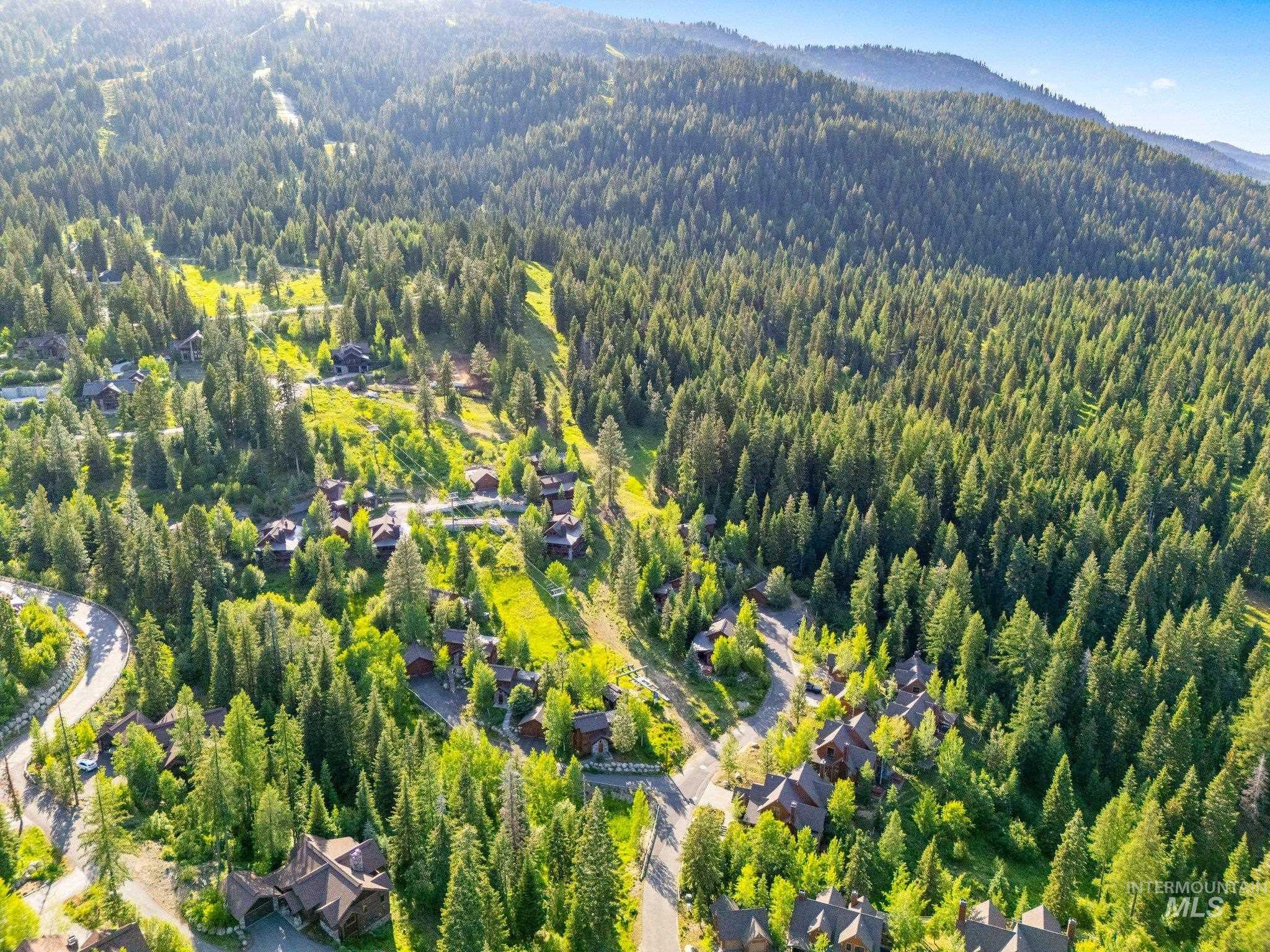 63 Clearwater Court, Donnelly, Idaho 83615, Land For Sale, Price $340,000, 98987098