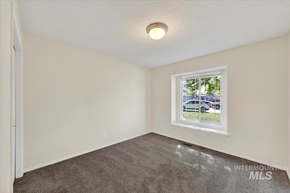3426 E Princess Amy Ct, Nampa, Idaho 83687-8948, 3 Bedrooms, 2 Bathrooms, Residential For Sale, Price $364,900, 98987103