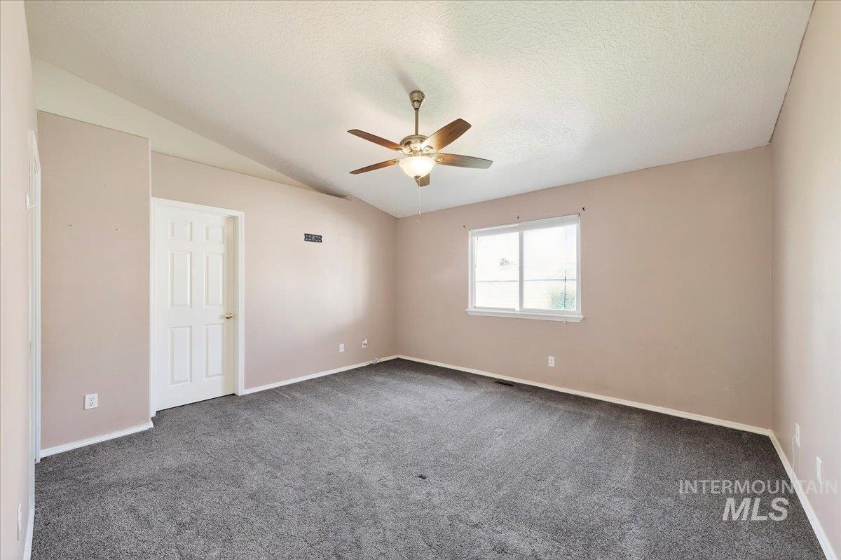 3426 E Princess Amy Ct, Nampa, Idaho 83687-8948, 3 Bedrooms, 2 Bathrooms, Residential For Sale, Price $364,900, 98987103