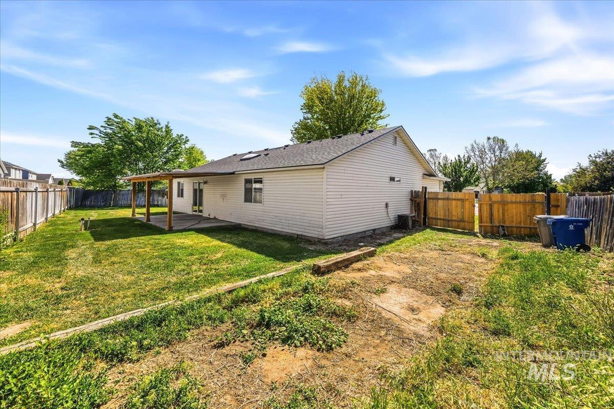 3426 E Princess Amy Ct, Nampa, Idaho 83687-8948, 3 Bedrooms, 2 Bathrooms, Residential For Sale, Price $364,900, 98987103