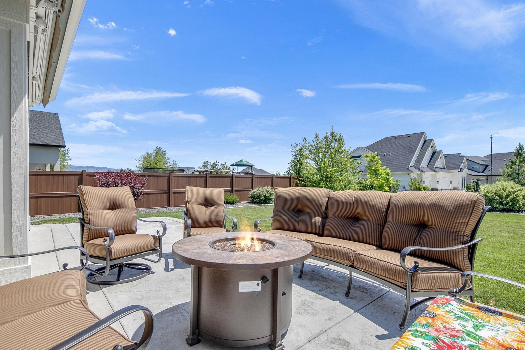 5791 W Trigo Dr, Eagle, Idaho 83616, 4 Bedrooms, 3.5 Bathrooms, Residential For Sale, Price $1,339,000, 98987106