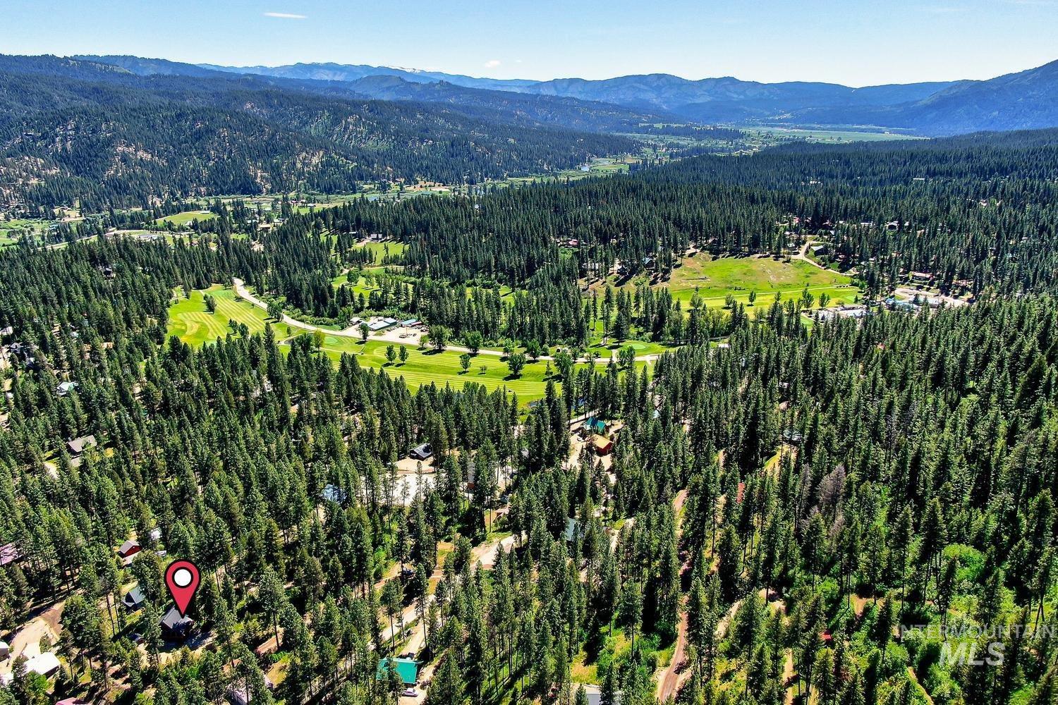 9 Stardust Lane, Garden Valley, Idaho 83622, 3 Bedrooms, 2 Bathrooms, Residential For Sale, Price $779,700, 98987108