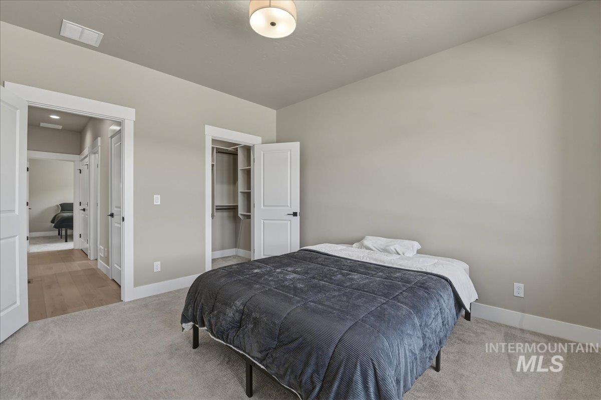 6519 E Richter Dr, Eagle, Idaho 83629, 3 Bedrooms, 2 Bathrooms, Residential For Sale, Price $599,990, 98987109