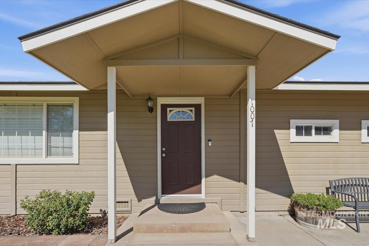 1007 N C Street, Parma, Idaho 83660, 3 Bedrooms, 2 Bathrooms, Residential For Sale, Price $425,500, 98987110