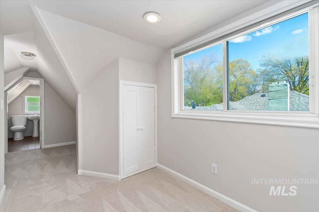 2208 W State Street, Boise, Idaho 83702, 4 Bedrooms, 3 Bathrooms, Residential For Sale, Price $859,900, 98987111