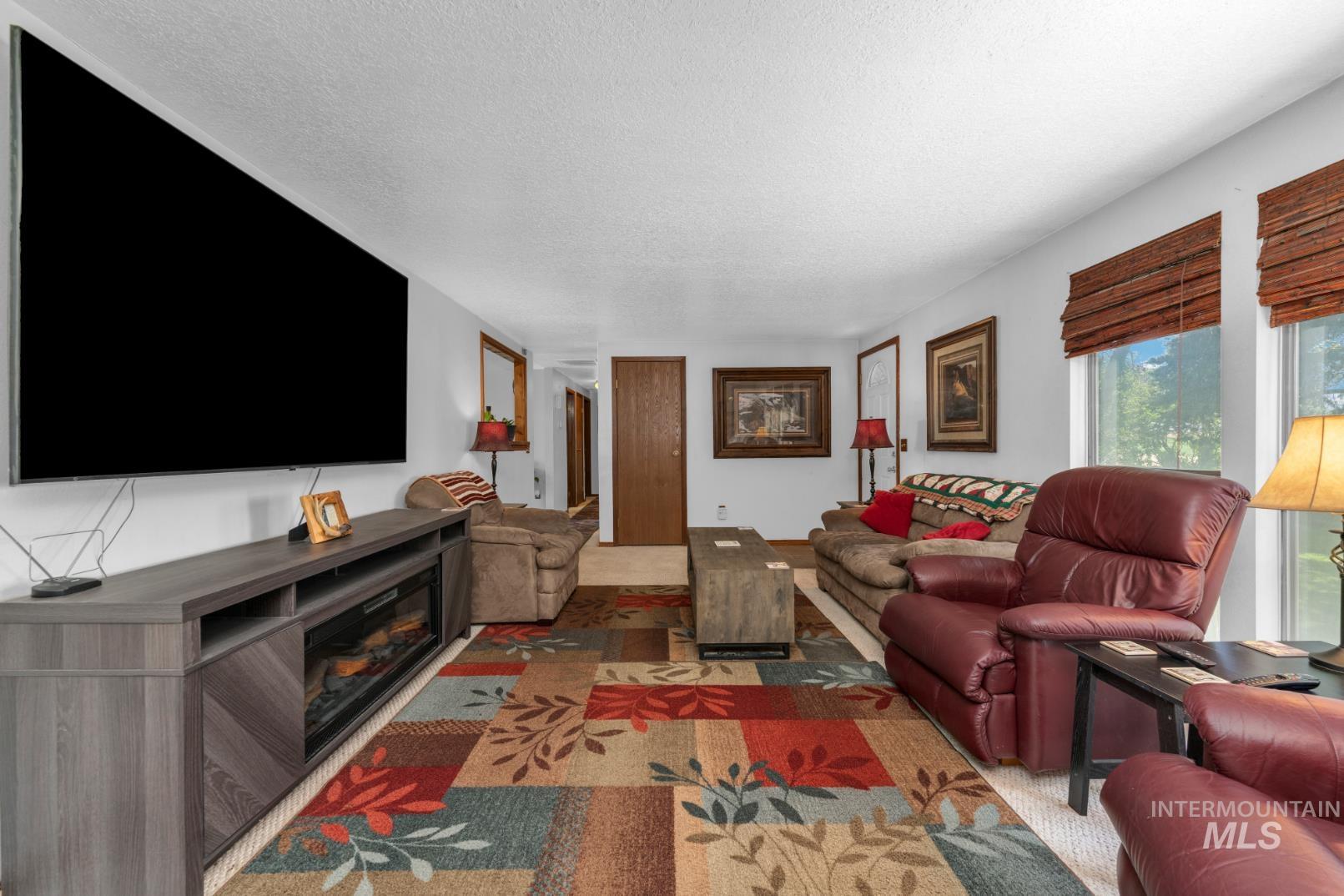 11930 Purple Sage Rd, Middleton, Idaho 83644-5481, 3 Bedrooms, 2 Bathrooms, Residential For Sale, Price $465,000, 98987112