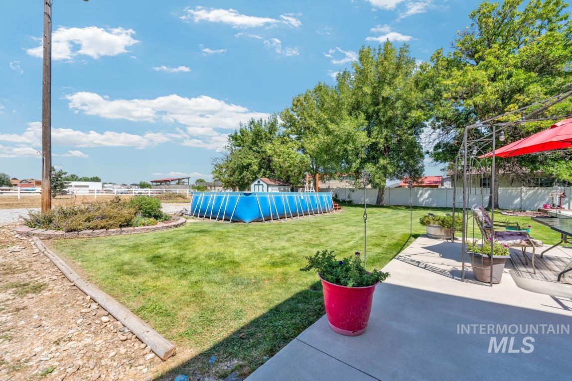 11930 Purple Sage Rd, Middleton, Idaho 83644-5481, 3 Bedrooms, 2 Bathrooms, Residential For Sale, Price $465,000,MLS 98987112