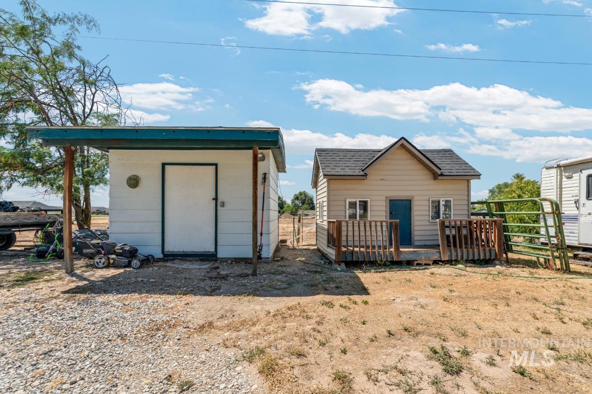 11930 Purple Sage Rd, Middleton, Idaho 83644-5481, 3 Bedrooms, 2 Bathrooms, Residential For Sale, Price $465,000, 98987112