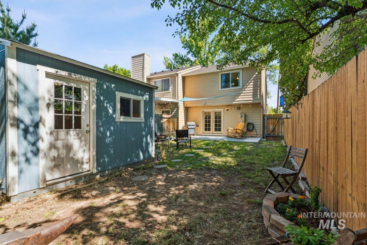 1887 E Boise Ave, Boise, Idaho 83706, 2 Bedrooms, 1.5 Bathrooms, Residential For Sale, Price $409,000,MLS 98987113