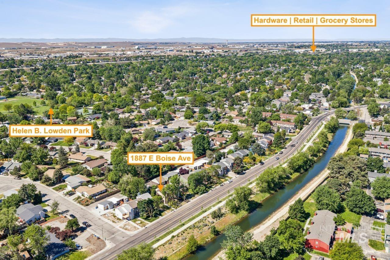 1887 E Boise Ave, Boise, Idaho 83706, 2 Bedrooms, 1.5 Bathrooms, Residential For Sale, Price $409,000,MLS 98987113