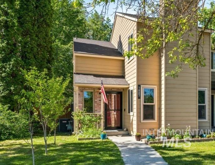 1887 E Boise Ave, Boise, Idaho 83706, 2 Bedrooms, 1.5 Bathrooms, Residential For Sale, Price $409,000,MLS 98987113