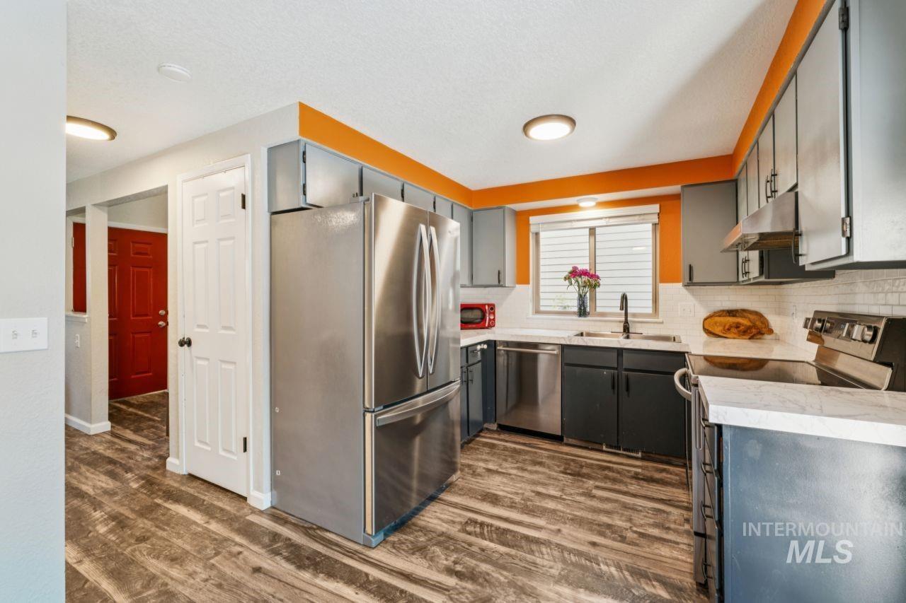 1887 E Boise Ave, Boise, Idaho 83706, 2 Bedrooms, 1.5 Bathrooms, Residential For Sale, Price $409,000,MLS 98987113