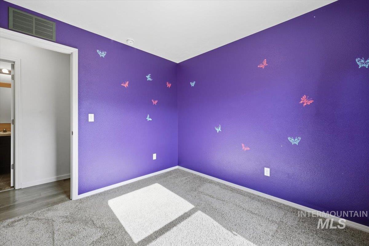 8556 W Snohomish St, Boise, Idaho 83709-5917, 3 Bedrooms, 2 Bathrooms, Residential For Sale, Price $380,000, 98987117