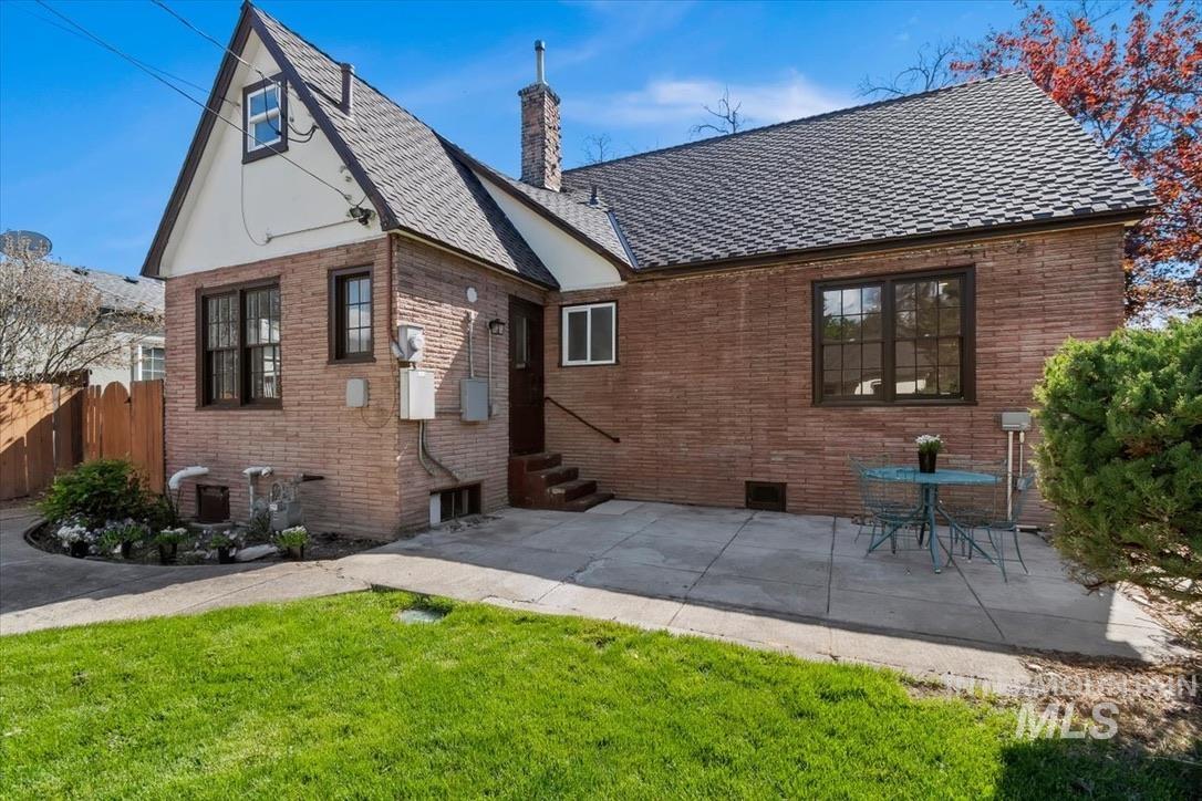 2208 W State Street, Boise, Idaho 83702, 4 Bedrooms, 3 Bathrooms, Residential Income For Sale, Price $859,900, 98987127