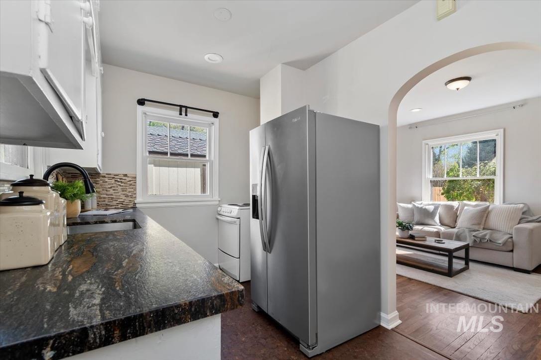 2208 W State Street, Boise, Idaho 83702, 4 Bedrooms, 3 Bathrooms, Residential Income For Sale, Price $859,900, 98987127