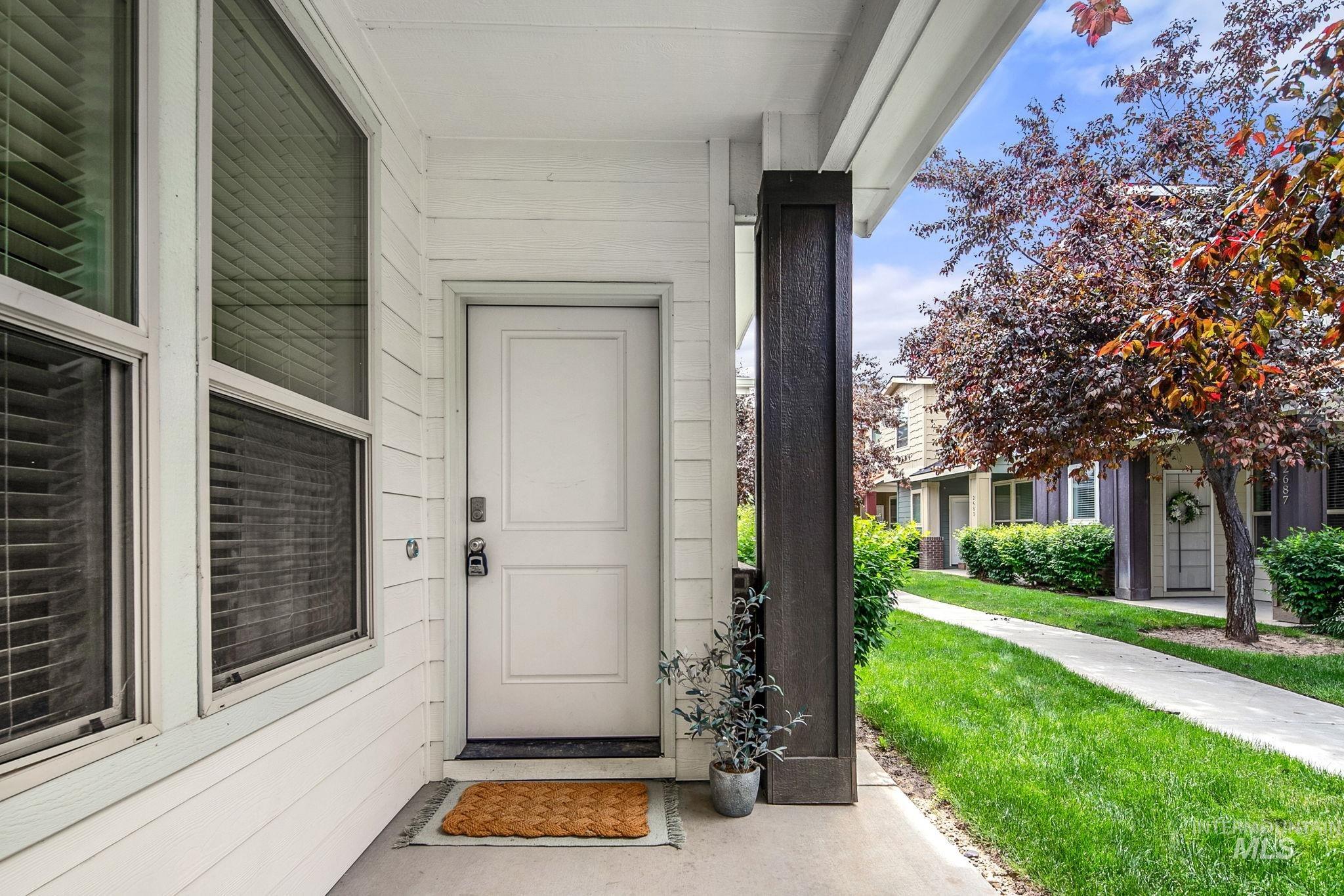 2663 W Malad St, Boise, Idaho 83705-4110, 3 Bedrooms, 2.5 Bathrooms, Residential For Sale, Price $489,900, 98987129