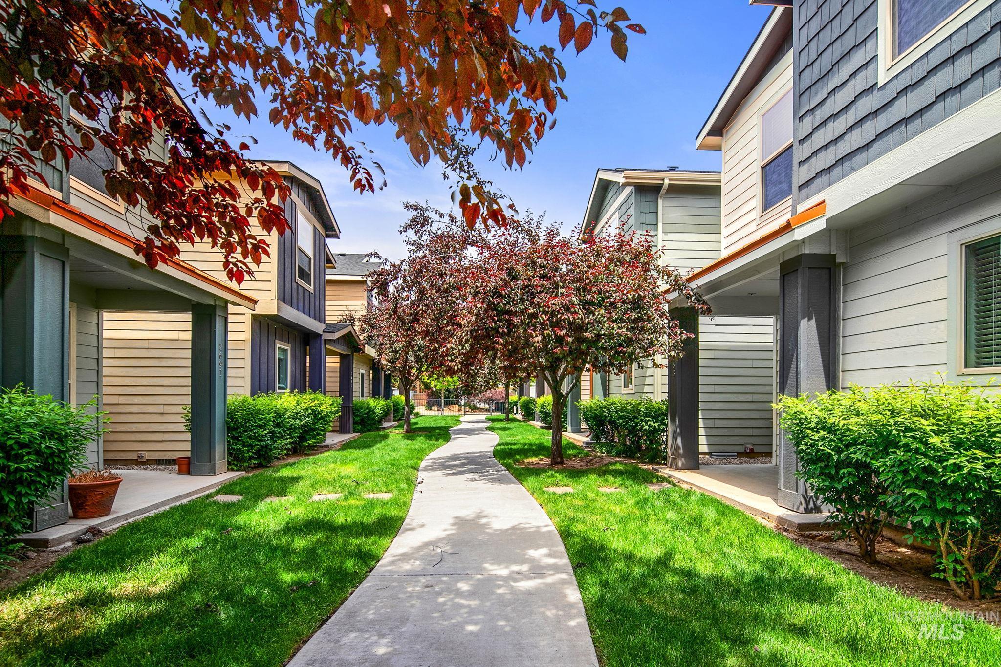 2663 W Malad St, Boise, Idaho 83705-4110, 3 Bedrooms, 2.5 Bathrooms, Residential For Sale, Price $489,900, 98987129