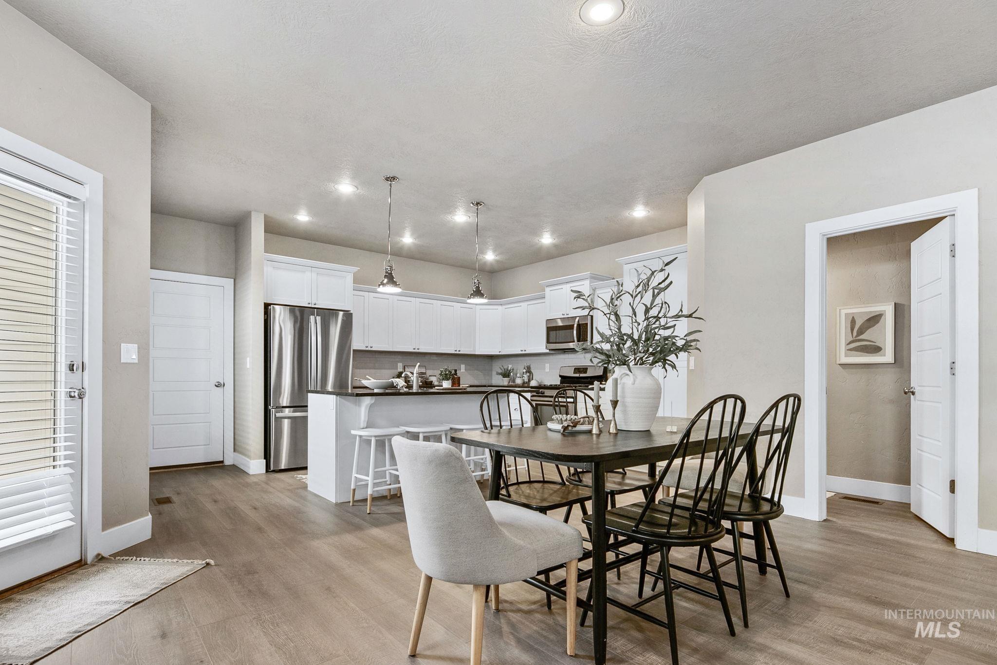 2663 W Malad St, Boise, Idaho 83705-4110, 3 Bedrooms, 2.5 Bathrooms, Residential For Sale, Price $489,900, 98987129