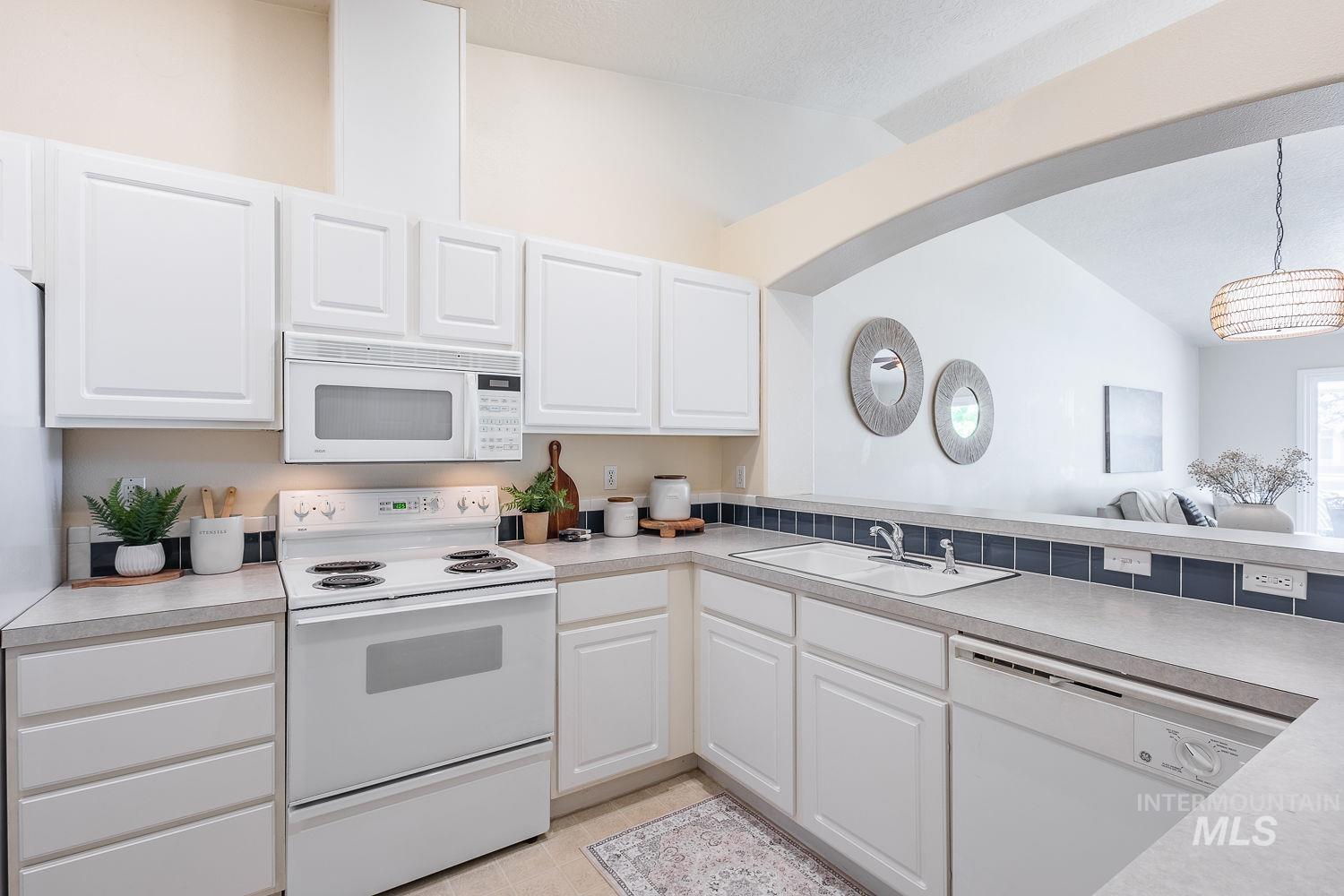 10414 W Bantam, Boise, Idaho 83709, 2 Bedrooms, 1 Bathroom, Residential For Sale, Price $330,000, 98987130