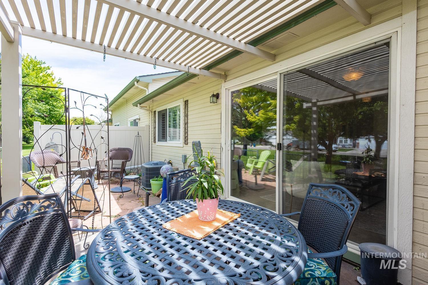 10414 W Bantam, Boise, Idaho 83709, 2 Bedrooms, 1 Bathroom, Residential For Sale, Price $330,000, 98987130