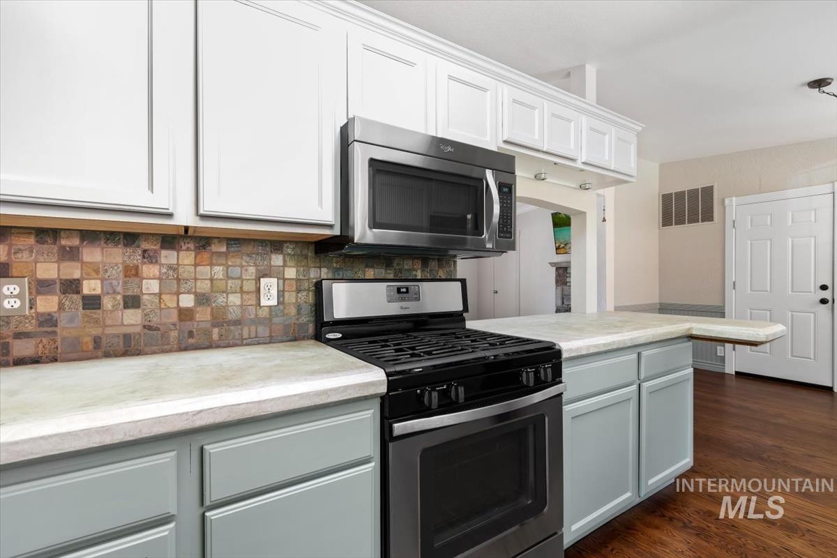 5032 W Wolfe Street, Boise, Idaho 83706, 3 Bedrooms, 2 Bathrooms, Residential For Sale, Price $465,000, 98987132