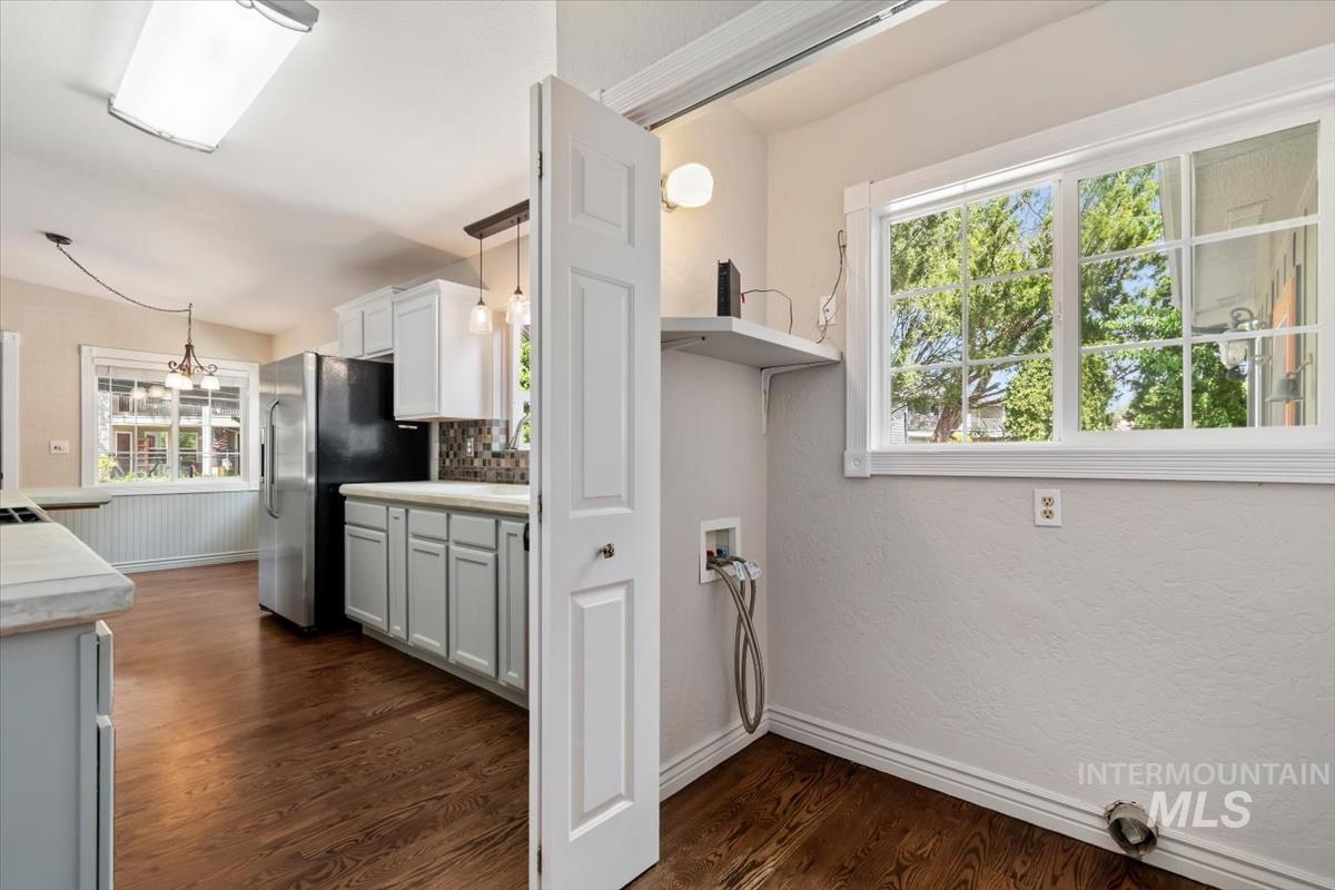 5032 W Wolfe Street, Boise, Idaho 83706, 3 Bedrooms, 2 Bathrooms, Residential For Sale, Price $465,000, 98987132