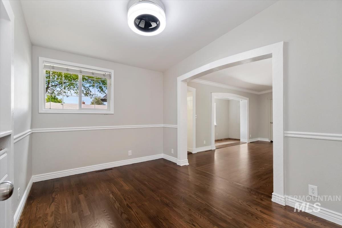 5032 W Wolfe Street, Boise, Idaho 83706, 3 Bedrooms, 2 Bathrooms, Residential For Sale, Price $465,000, 98987132