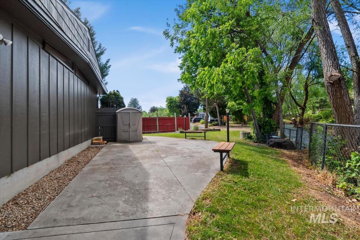 5032 W Wolfe Street, Boise, Idaho 83706, 3 Bedrooms, 2 Bathrooms, Residential For Sale, Price $465,000, 98987132