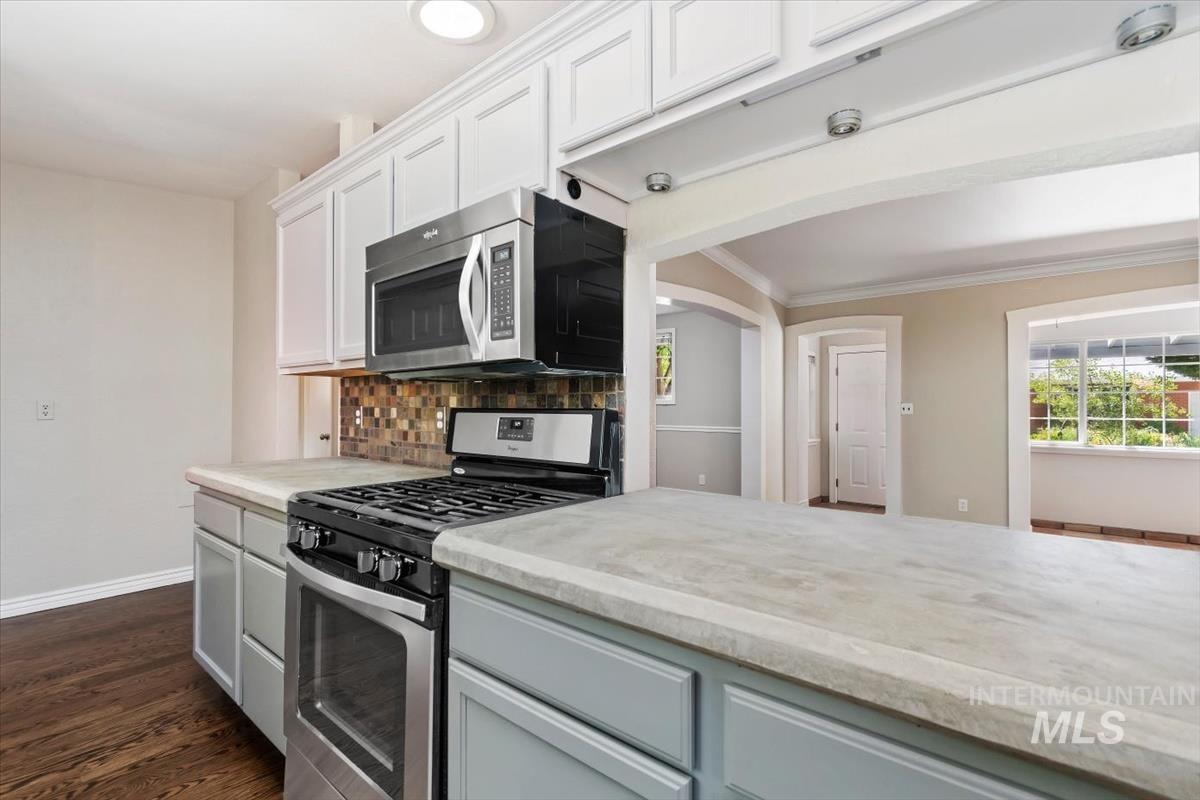 5032 W Wolfe Street, Boise, Idaho 83706, 3 Bedrooms, 2 Bathrooms, Residential For Sale, Price $465,000, 98987132