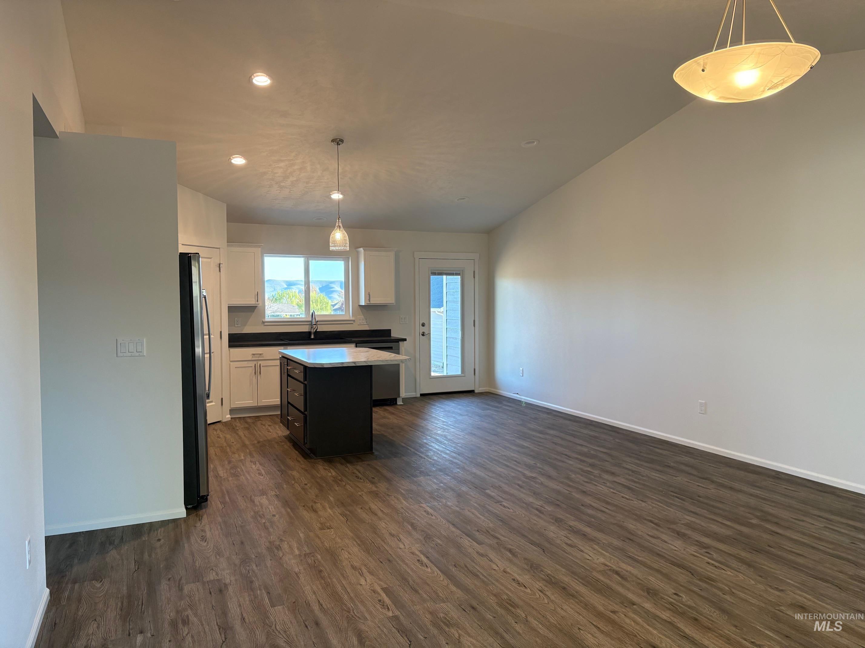 1803 Clark Fork Lane, Lewiston, Idaho 83501, 3 Bedrooms, 2 Bathrooms, Residential For Sale, Price $369,900, 98987139