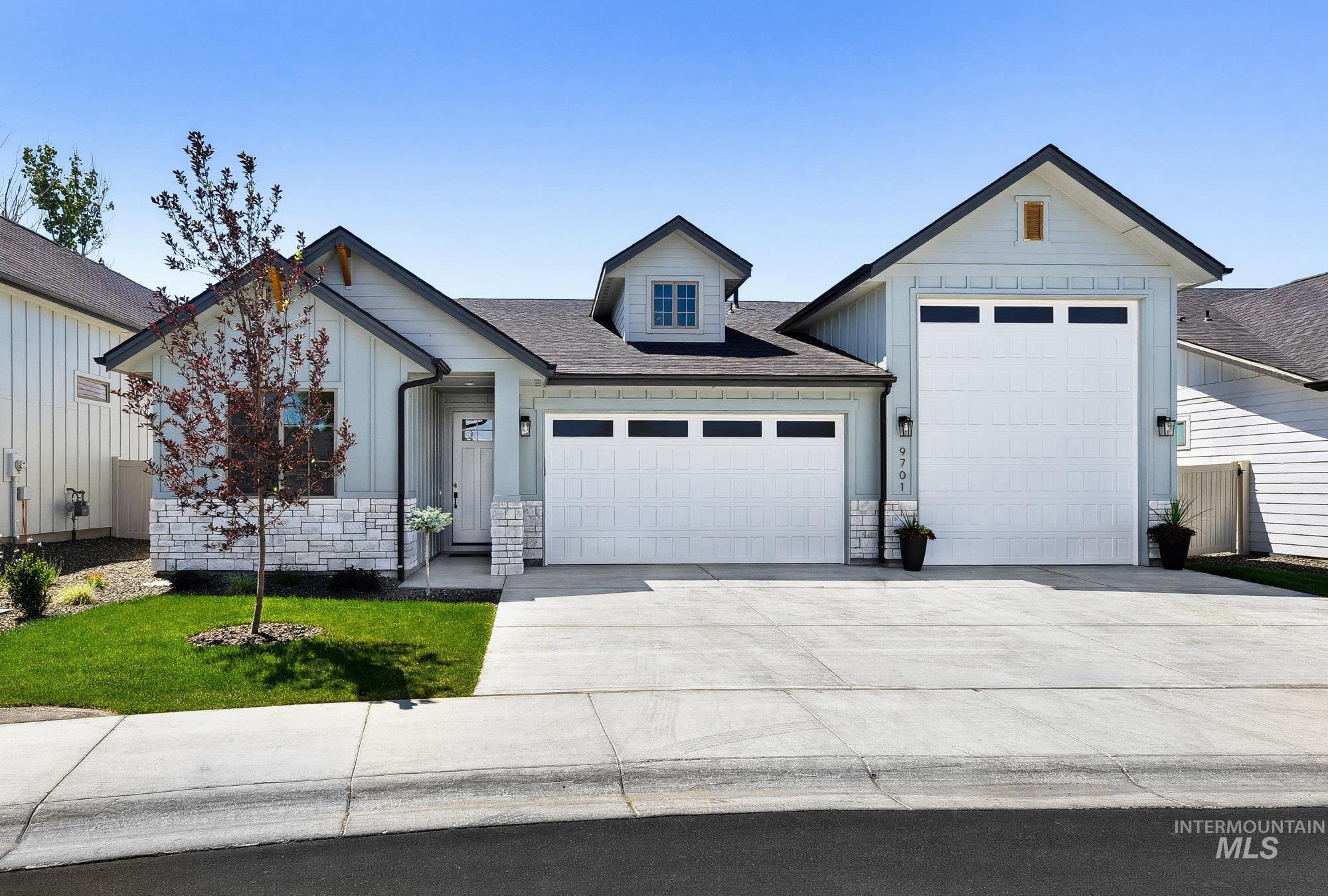 9701 W Snow Wolf Ln, Star, Idaho 83669, 3 Bedrooms, 2 Bathrooms, Residential For Sale, Price $664,900, 98987142