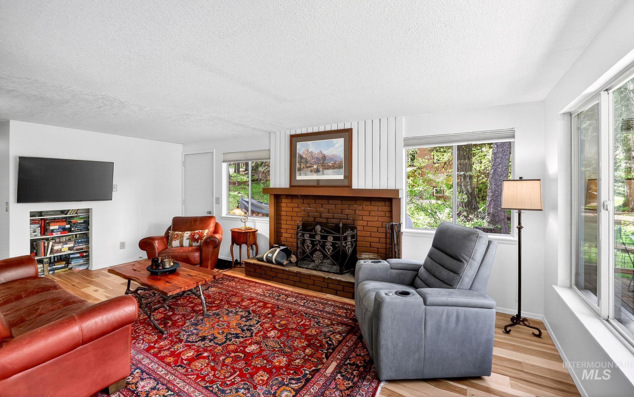 411 Rio Vista Blvd, McCall, Idaho 83638, 3 Bedrooms, 2 Bathrooms, Residential For Sale, Price $949,000, 98987143
