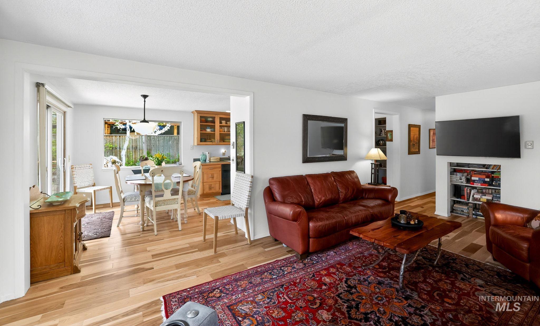 411 Rio Vista Blvd, McCall, Idaho 83638, 3 Bedrooms, 2 Bathrooms, Residential For Sale, Price $949,000, 98987143