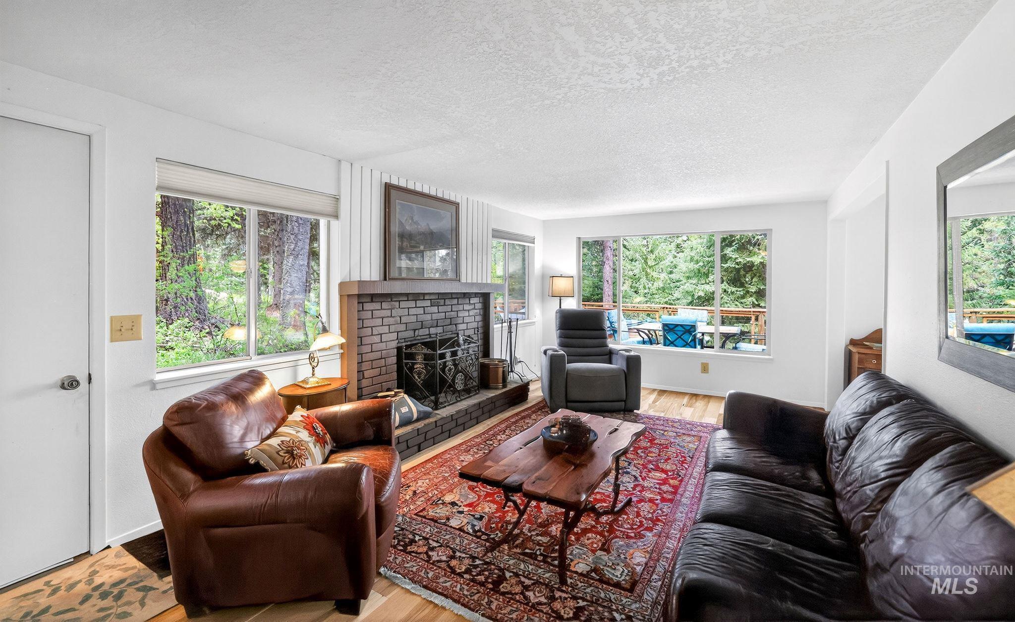 411 Rio Vista Blvd, McCall, Idaho 83638, 3 Bedrooms, 2 Bathrooms, Residential For Sale, Price $949,000, 98987143