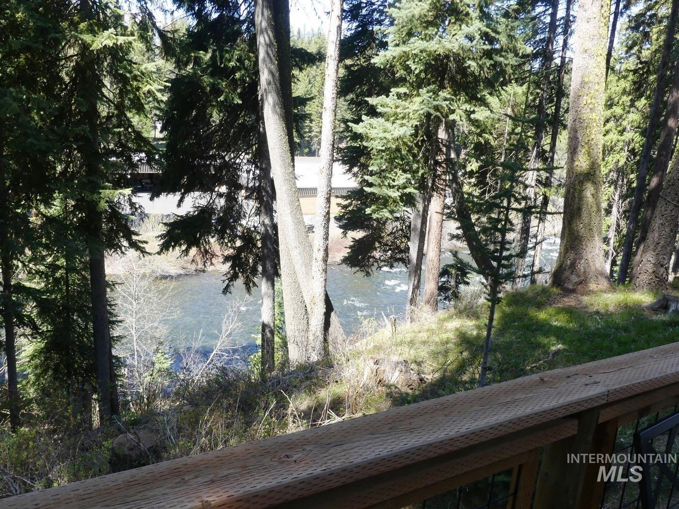 411 Rio Vista Blvd, McCall, Idaho 83638, 3 Bedrooms, 2 Bathrooms, Residential For Sale, Price $949,000, 98987143