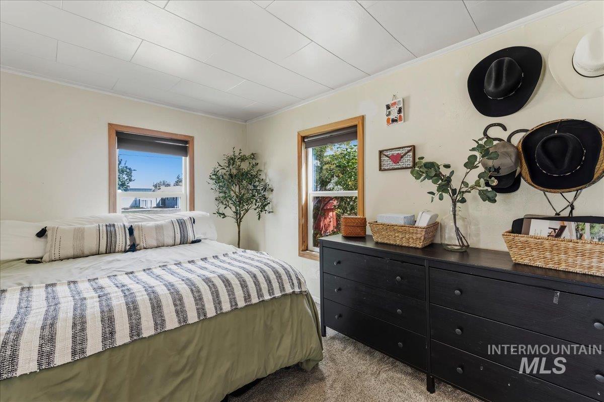404 S Fern St., Nampa, Idaho 83686, 2 Bedrooms, 1 Bathroom, Residential For Sale, Price $300,000, 98987144
