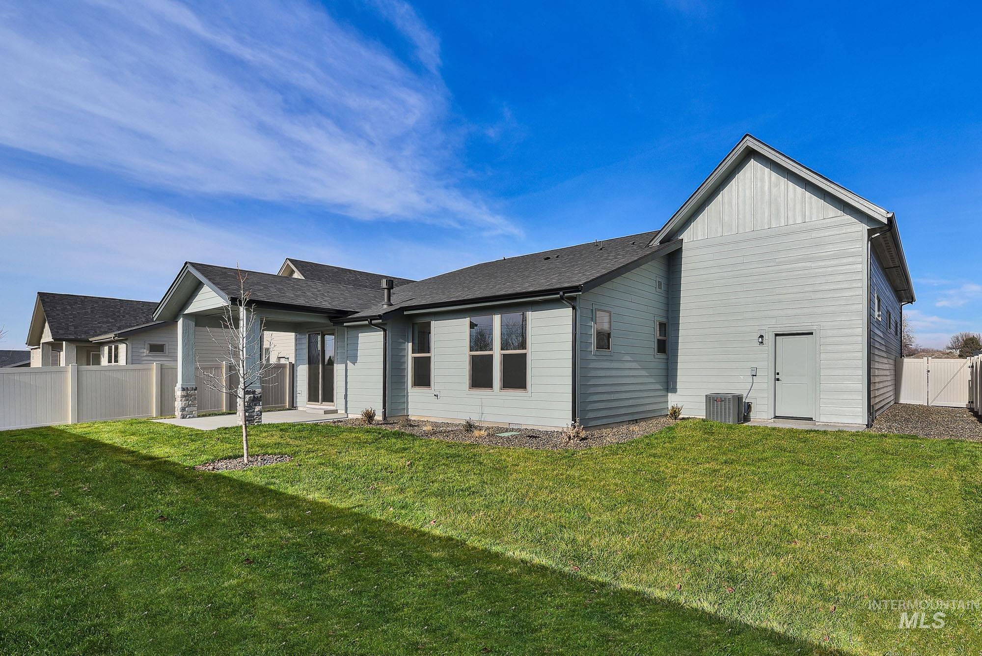 9875 W Snow Wolf Ln, Star, Idaho 83669, 3 Bedrooms, 2 Bathrooms, Residential For Sale, Price $609,900, 98987145
